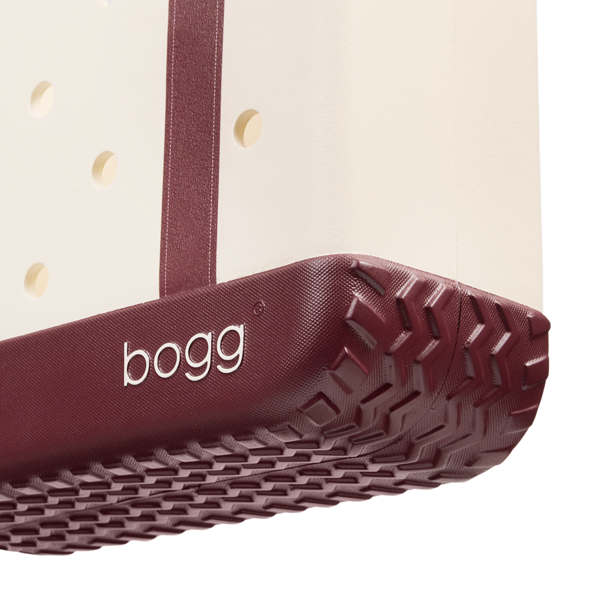 Bitty Bogg Bag - Crimson Crest - Image 4